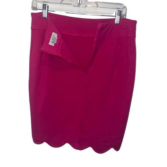 Carmen Marc Valvo Fuchsia Scalloped Skirt - Picture 6 of 6